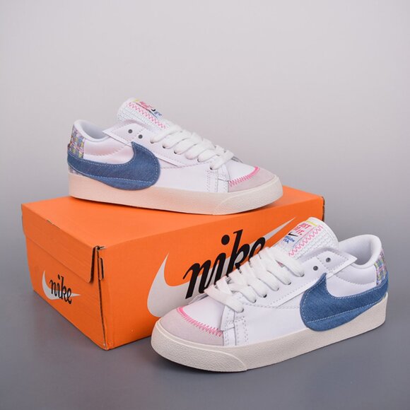 Nike Blazer Low '77 Jumbo Sneaker Blue Canvas Logo
